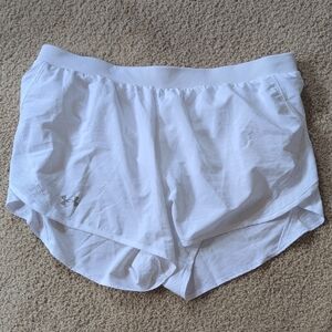 Under Armour Loose White Athletic Workout Shorts Size XL